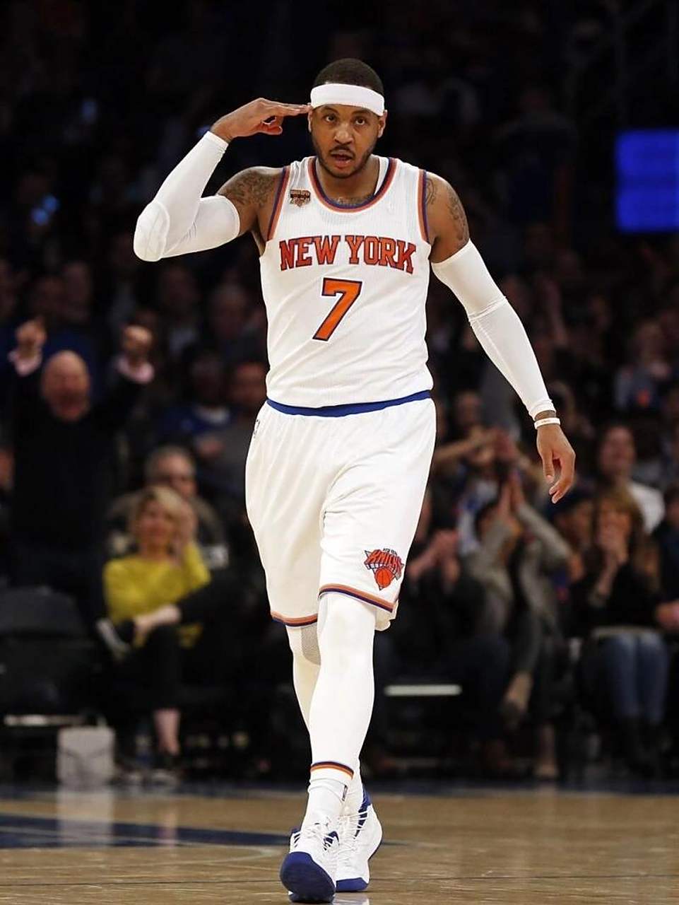 嵌在无数球 嵌在无数球