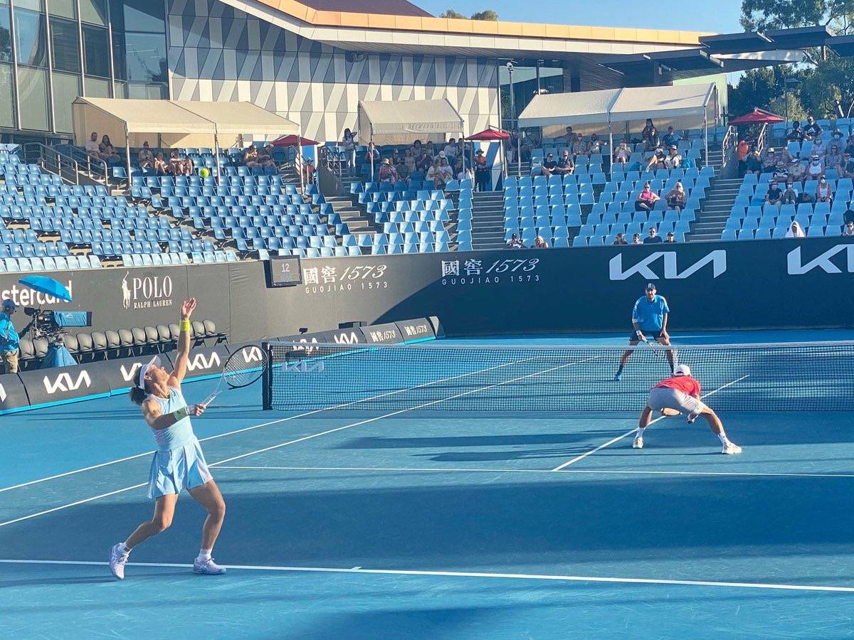 前锋两个关 前锋两个关